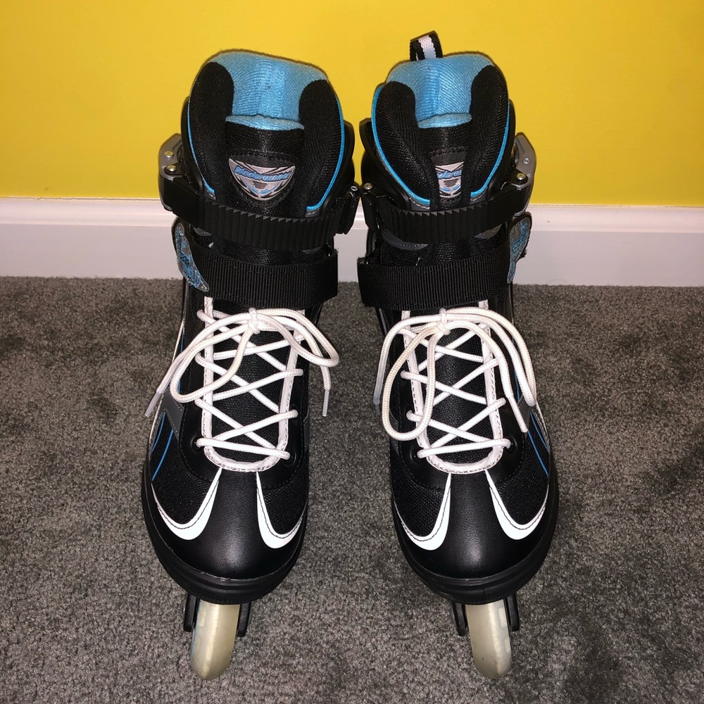 Rollerblades with helmet and other protective gear